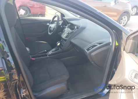 2018 Ford Focus Se z USA, uszkodzony, nr VIN 1FADP3K26JL295284